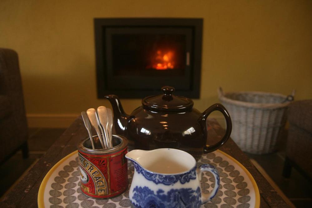Creatively Converted Barn In Accessible Rural Spot Llanwrda エクステリア 写真