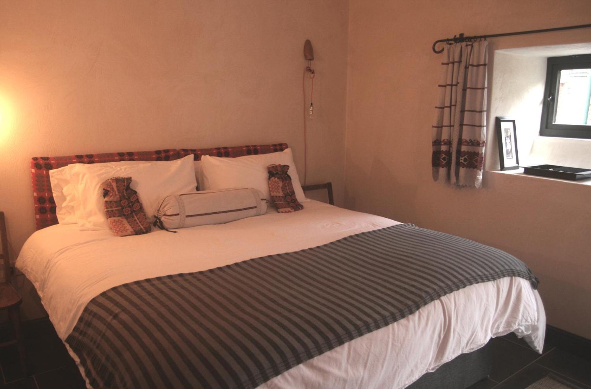 Creatively Converted Barn In Accessible Rural Spot Llanwrda エクステリア 写真